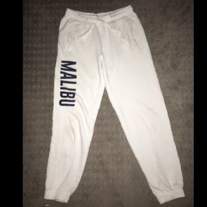 white malibu sweatpants ☻